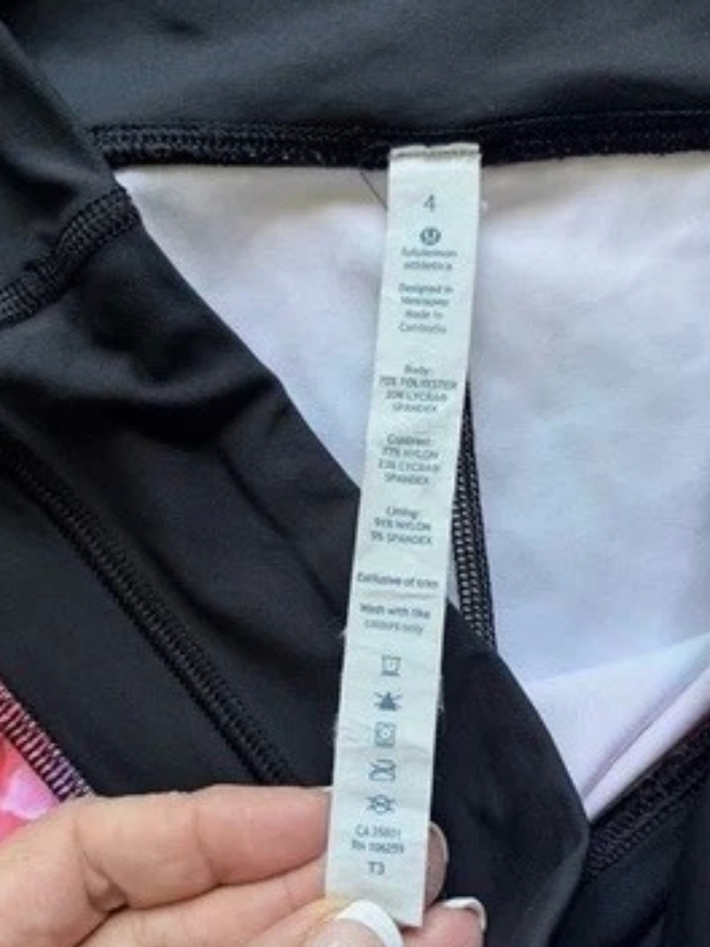 LULULEMON Leggings Size 4 Black/ Secret Garden Inspire Crop ll SPECIAL EDITION - Picture 7 of 13